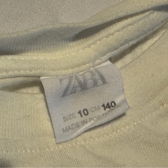 Zara White Dog Apparel Collection - Picture 3 of 3